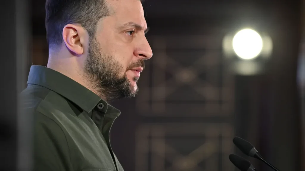 Scandalul de corupție din Ucraina pune sub semnul întrebării viitorul politic al lui Volodimir Zelenski
