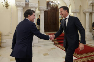 De la București, Rutte oferă garanții de securitate României/ Dan: Avem aliați și suntem protejați