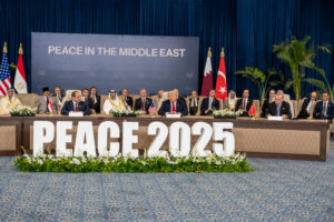 „Felicitări întregii lumi, este un moment istoric” ”, transmite Trump, după victoria la ONU pe Gaza. Consiliul a adoptat planul de pace al SUA pe stabilizarea enclavei. Ce rol va avea Trump