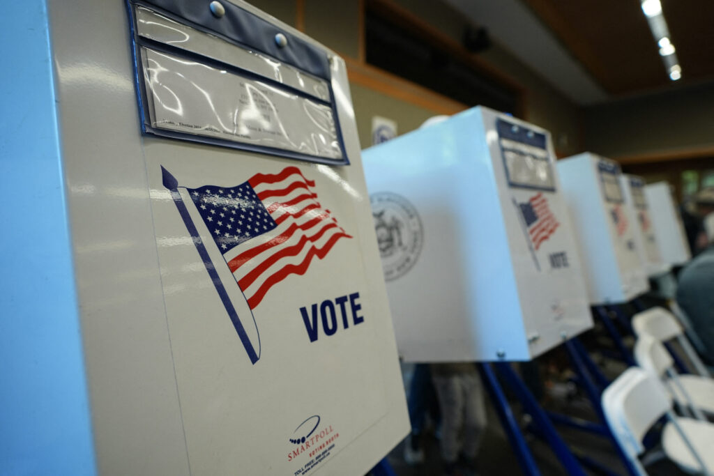 Alegeri decisive în New York. Cine este “comunistul” care îl poate învinge pe Trump. Și asta îl scoate din minți