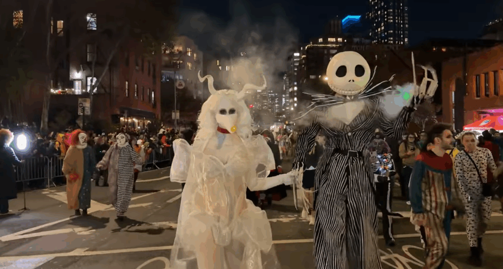 New York a sărbătorit Halloween-ul cu cea mai mare paradă tematică din lume (Video)