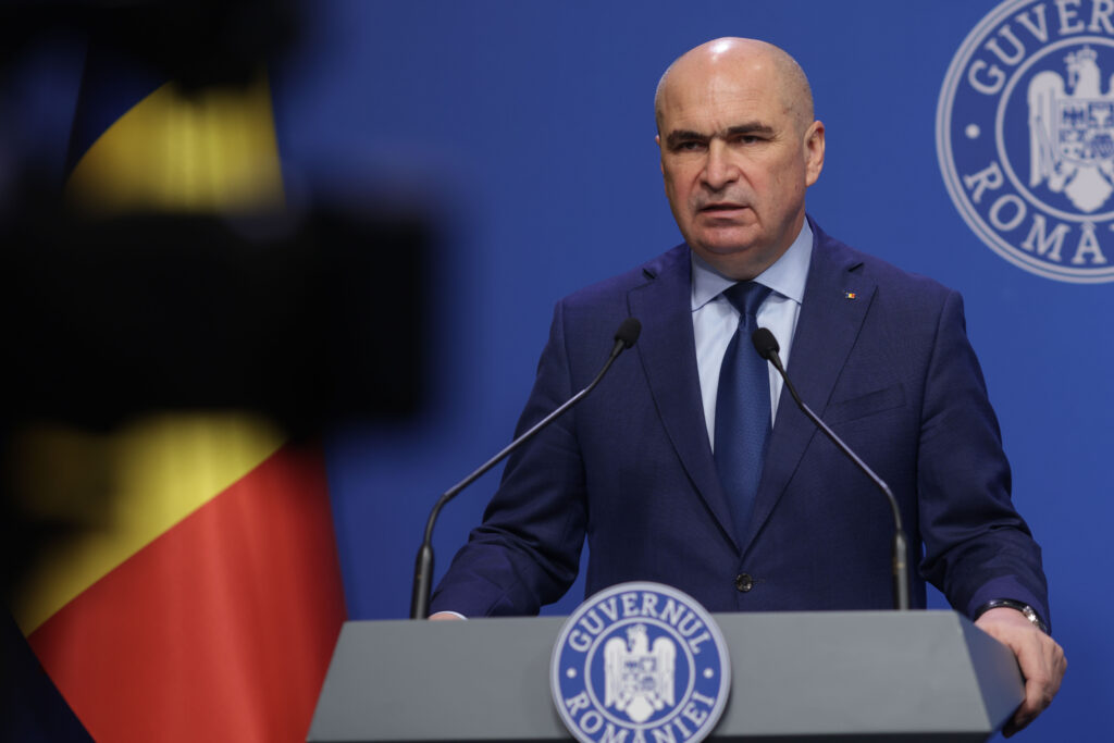 Cabinetul Bolojan – „opac și agresiv în relația cu presa”, denunță ONG-uri și jurnaliști