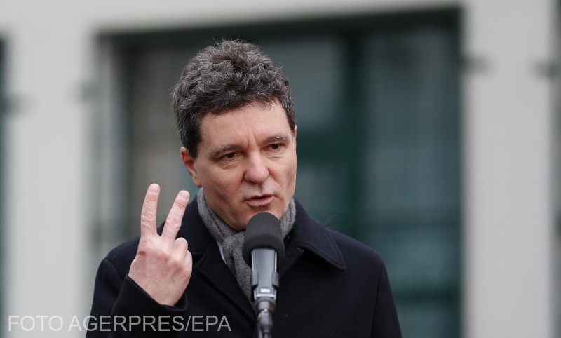 Dan: Plec la summitul de la Helsinki, dar iau cu mine îngrijorările societății legate de justiție