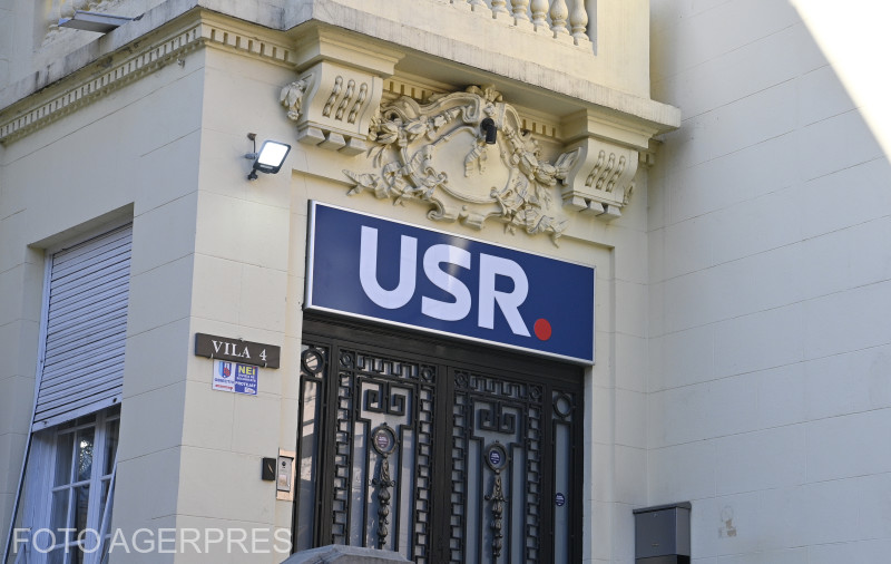 Comitetul Politic al USR a validat nominalizarea lui Miruță la Apărare și a lui Darău la Economie