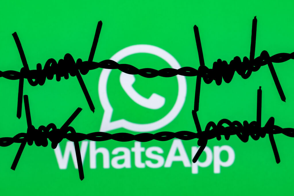 De la cenzură la mesageria statală: cazul WhatsApp din Rusia