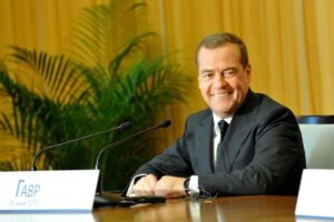 Poate că e timpul să trimitem câteva dintre „cele mai bune submarine din lume” pe coastele Franței?