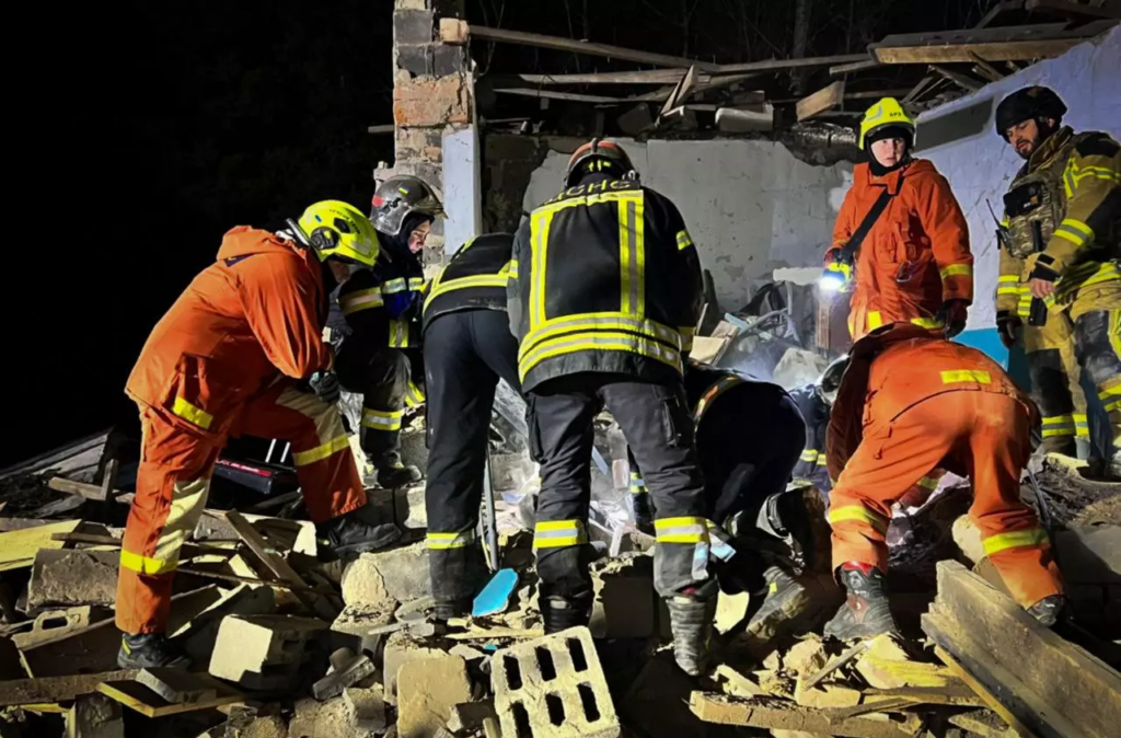 Rachete balistice au lovit orașe ucrainene. Kievul a lovit o fabrică de drone din Taganrog