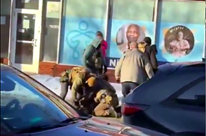 Un bărbat a murit împușcat de agenți federali în Minneapolis, pe fondul operațiunilor anti-imigrație