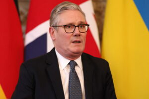 „Franța și Marea Britanie plănuiesc baze militare în Ucraina”