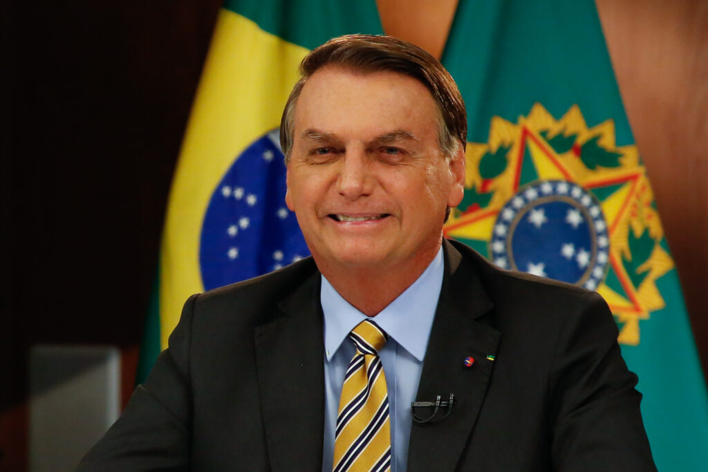 89 de persoane rănite de un fulger care a lovit o manifestaţie pro-Bolsonaro, în Brazilia