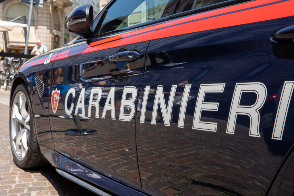 Tragedie într-o parcare din nordul Italiei. Un șofer român de TIR a fost găsit mort în cabină