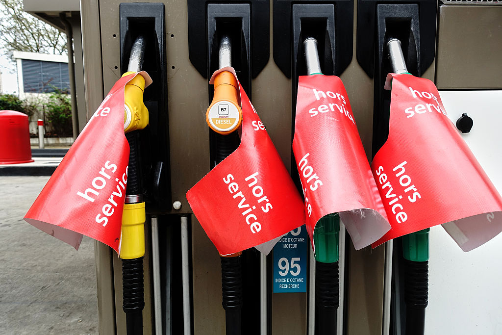 French and Japanese vessels cross Strait of Hormuz in first since war