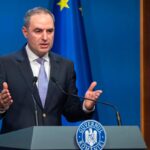 România evită să fie retrogradată în „JUNK”. Rolul decisiv al lui Alexandru Nazare, în trecerea unui nou test important